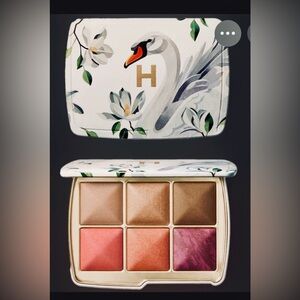 Hourglass Blush Palette - Pink and Gold Hues
